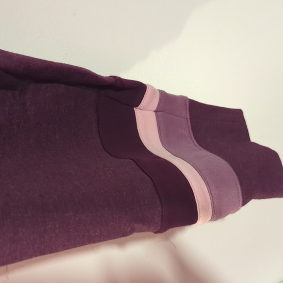 NWT Torrid Super Soft Fleece Color Block Lounge Jogger, size 0 (12) - Picture 6 of 6